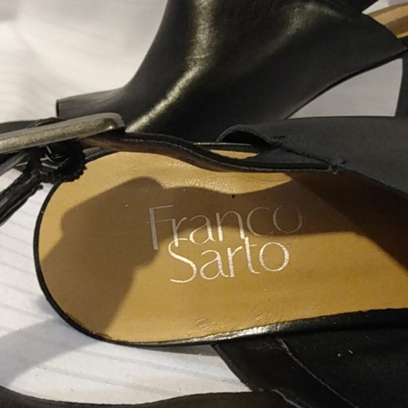 Shoes - Picture 2 of 4